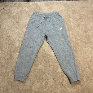 Men’s Nike Joggers Size Medium